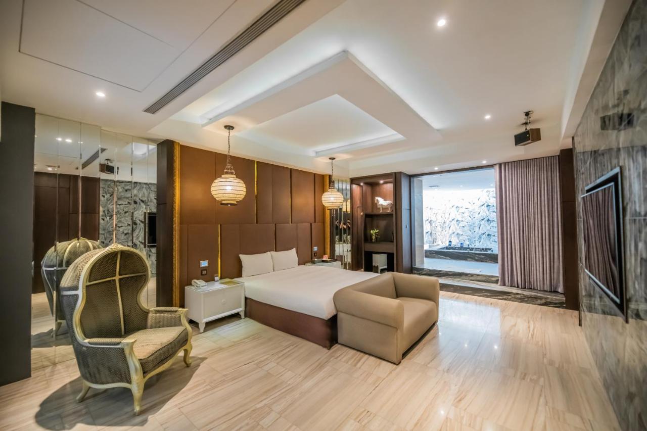 Feng Cai Motel Yuanlin Exterior photo